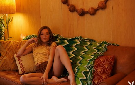 Katie Kush star pornographic picture