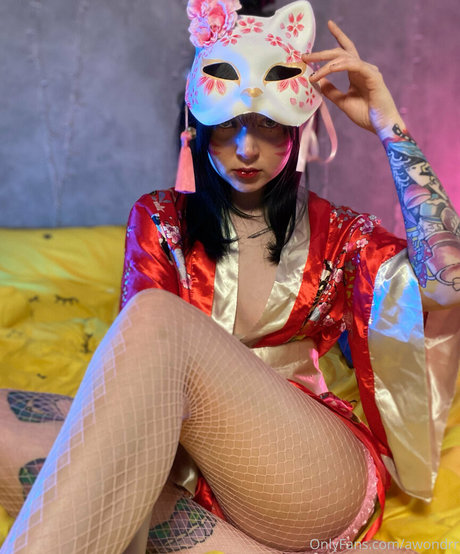 awondrr star sex pics