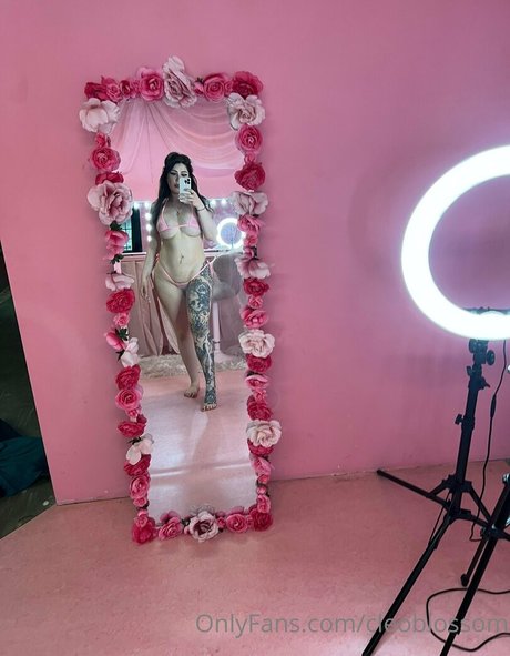 cheerleader nude onlyfans beautiful nude pic