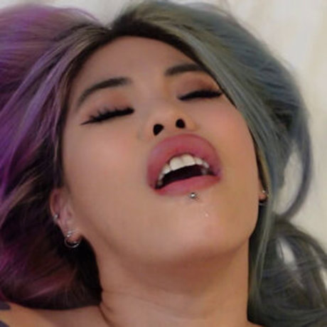 Tiffanypink beautiful actress photos