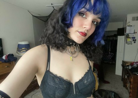 Scenemilf star naked photos