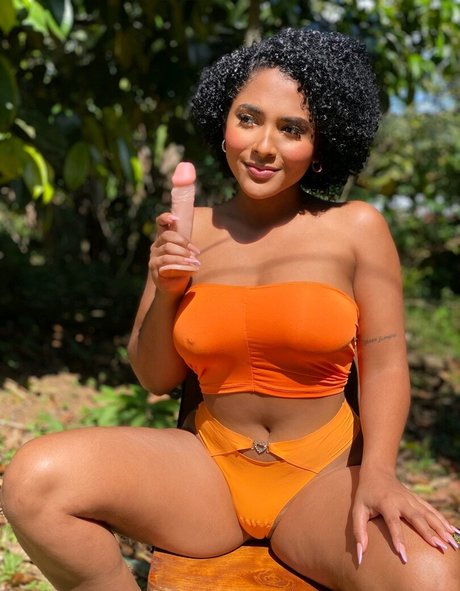 Raychellemcm top star pics