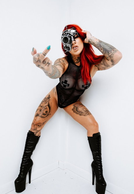 Kinessa Johnson free pornstar image