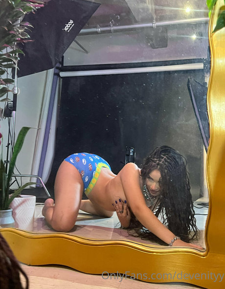 Devenityy pretty pornstar galleries