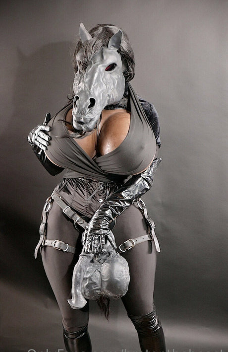 bretonthebeast hot model pics