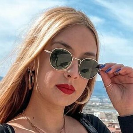 Rafaela Moutinho pretty actress img