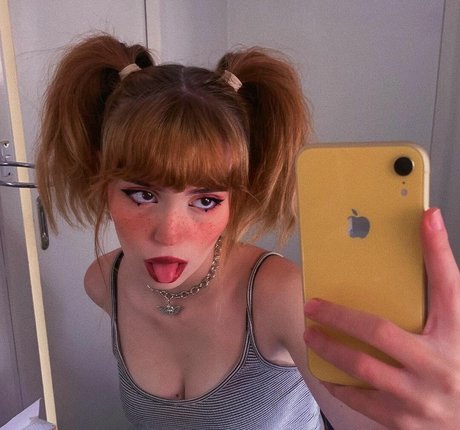 Mia Rodriguez hd pornstar galleries