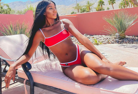 Camilla De Lucas pornstar beautiful images