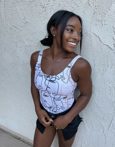 Simone Biles hot pornstar photos