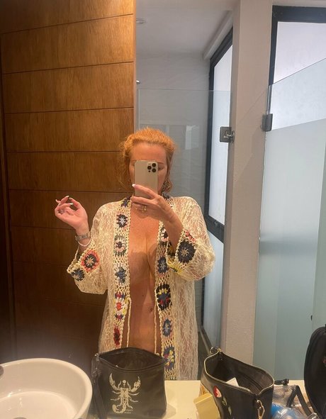 Tamarasuethorne sexy pornstar img