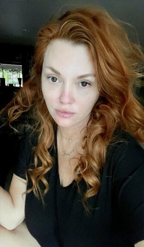 Tamarasuethorne nudes model pic