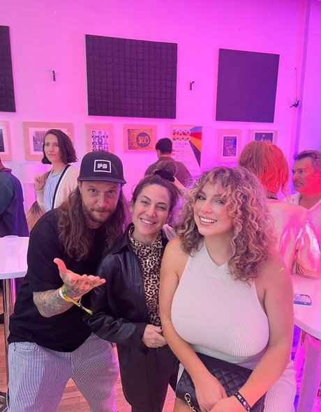 beach nude onlyfans hot nude pics