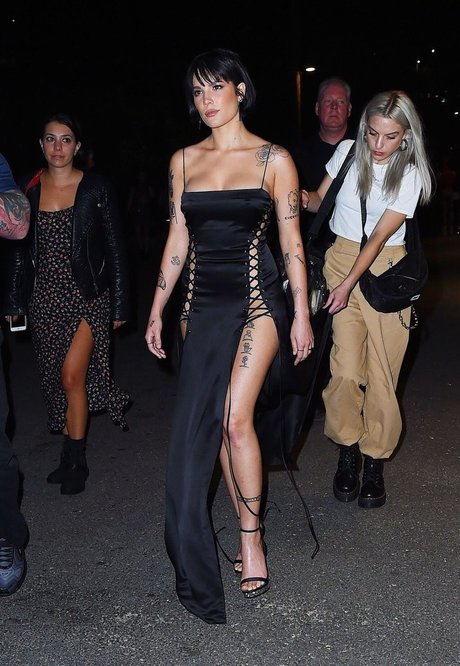 Halsey pretty star pics