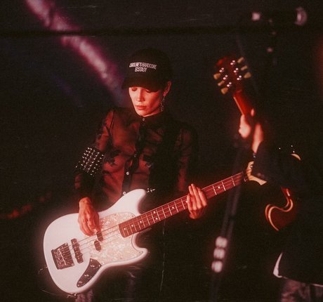 Halsey adult model pictures