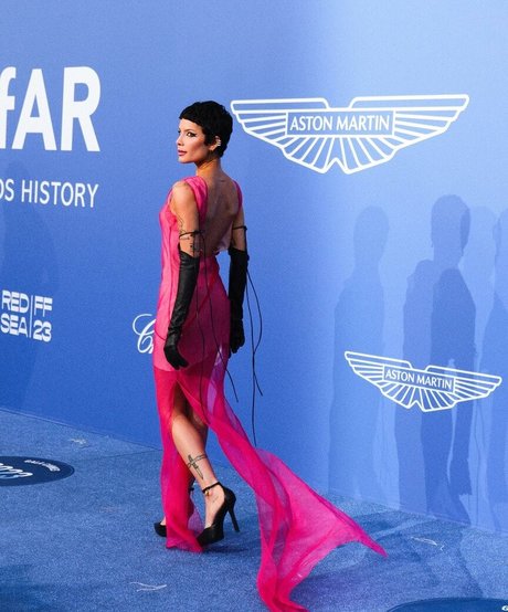 Halsey pornstar exclusive photos