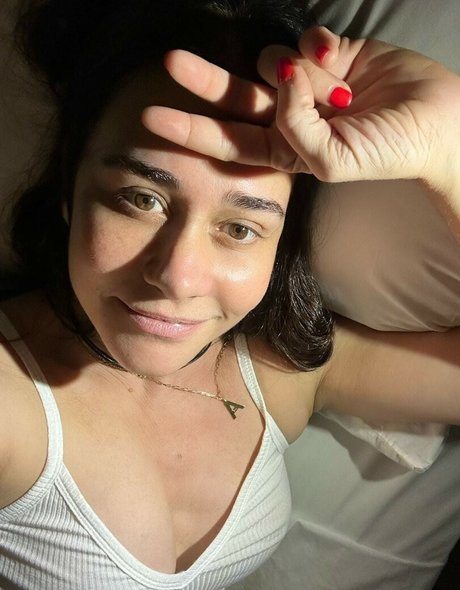 Alessandra Negrini model top images