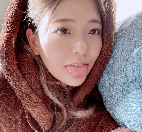 Kkatamina star pretty picture