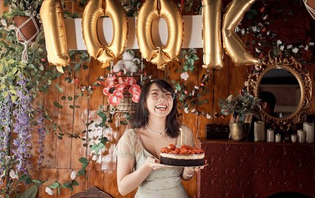 KitzCua nudes actress pics