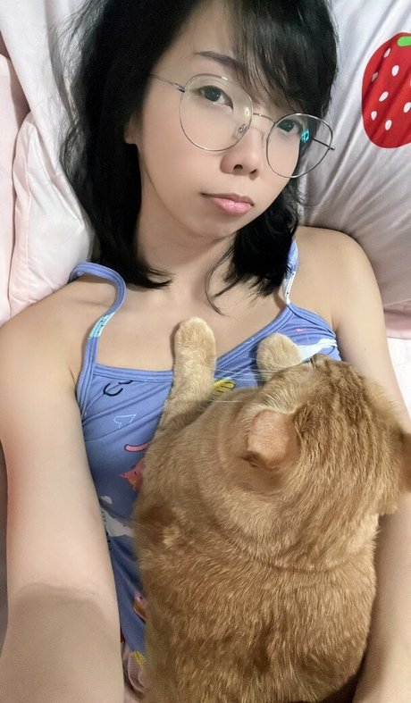 KitzCua pretty star pics