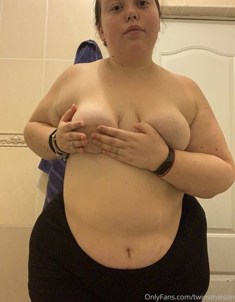 twinsmaison porn star galleries