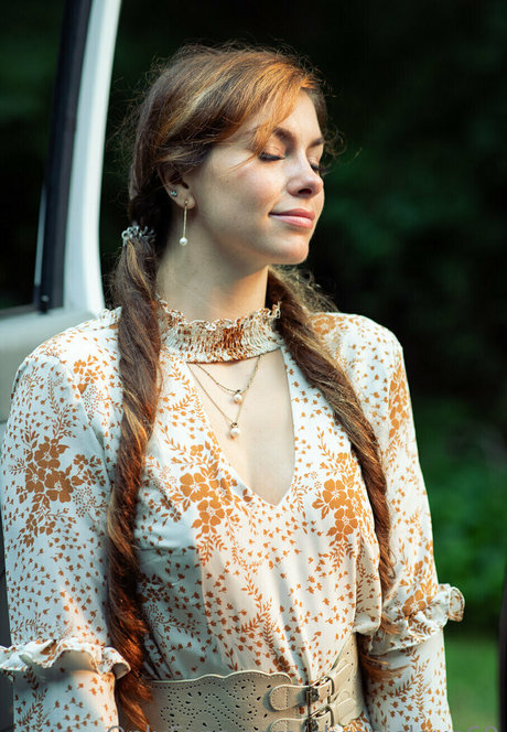 Chroniclove nude model picture