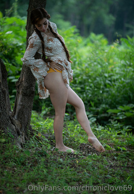 Chroniclove pornographic star images