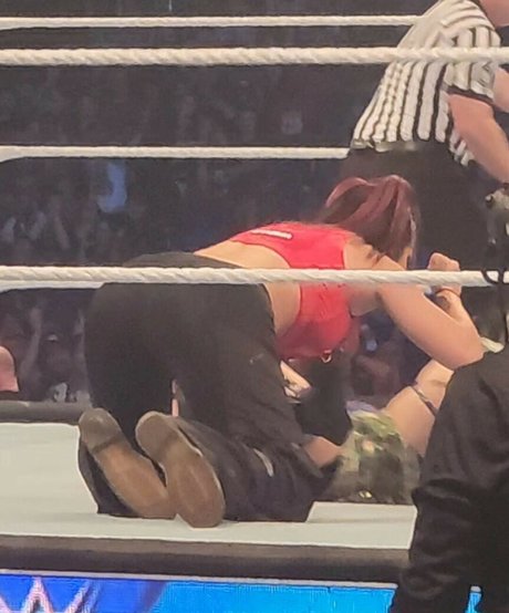 Bayley perfect star image