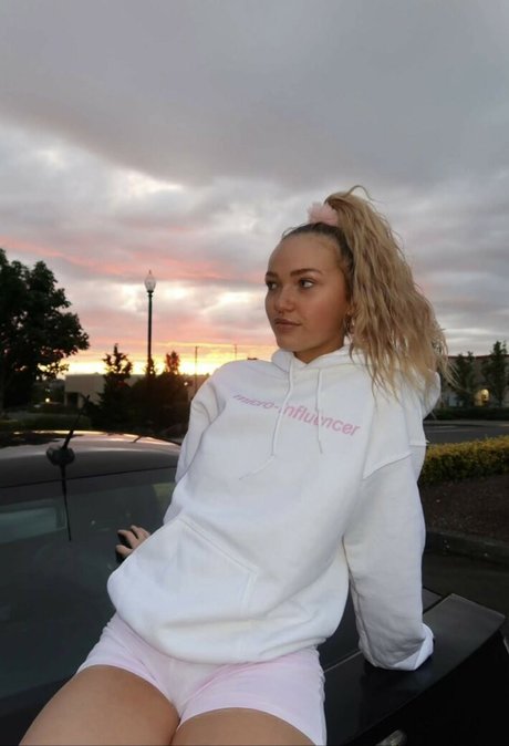 18 year old onlyfans free sex gallery