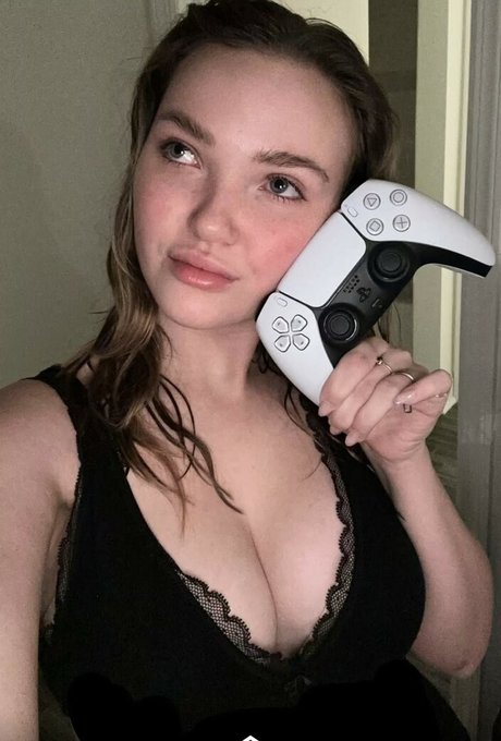 Alyssa Mckay model high quality gallery