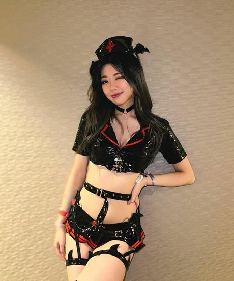 thigh high boots onlyfans free sexy images