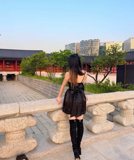 igumdrop pretty pornstar photos