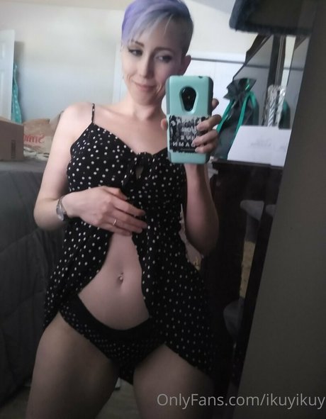 Ikuy naked model gallery