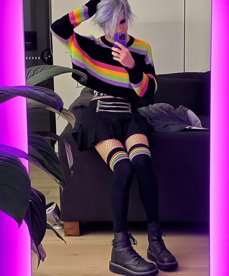 FemboyPup star porn photo