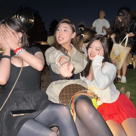 chubby wife onlyfans exclusive image