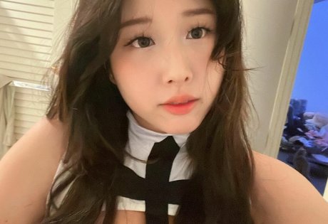 cumshot pov onlyfans beautiful naked pic