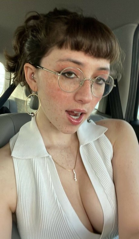 Anuhea Nihipali model free img