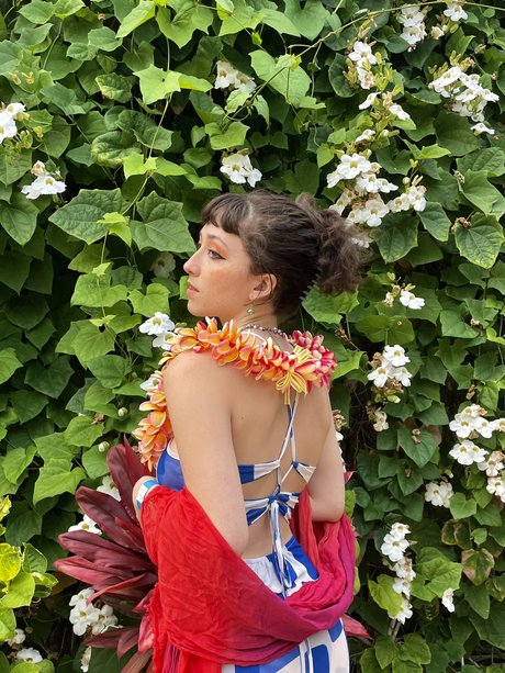 Anuhea Nihipali art pornstar photos