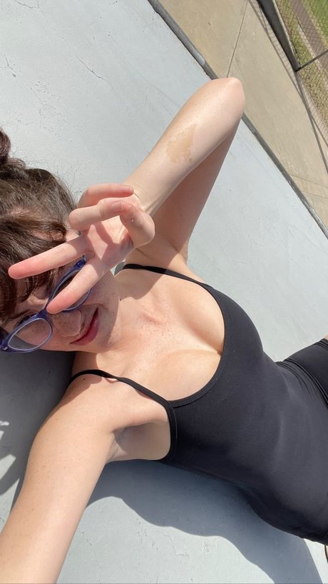 Anuhea Nihipali Profile pic