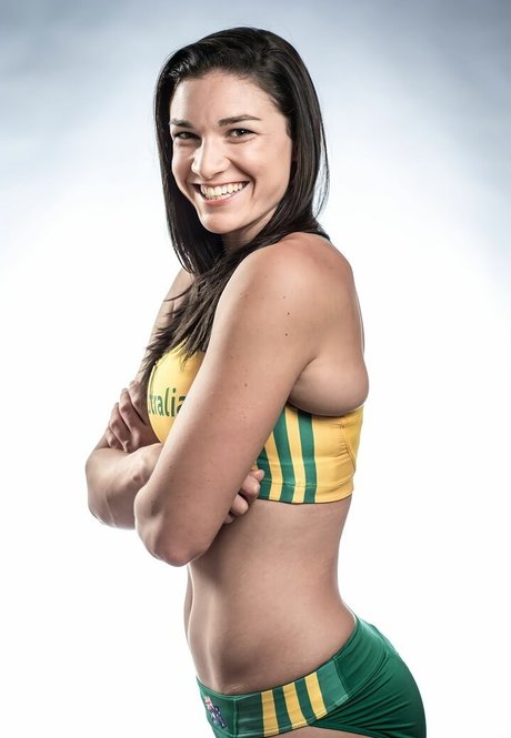Michelle Jenneke star exclusive picture