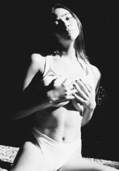 milf pregnant onlyfans sexy nudes gallery