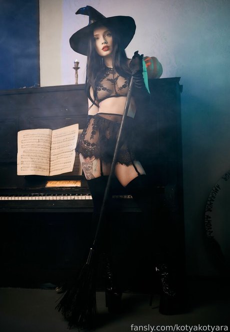 Katya Kotaro naked star gallery