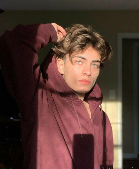 wildthingsvip star hot img