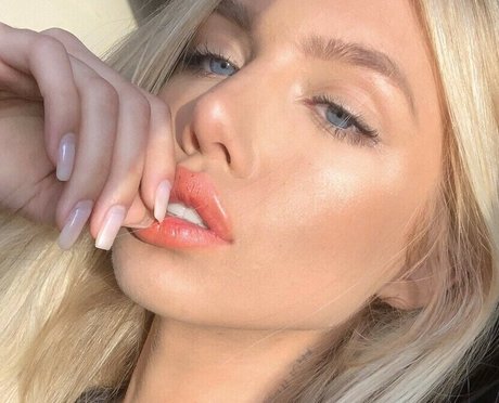 Sara Hardel pornstar sex gallery