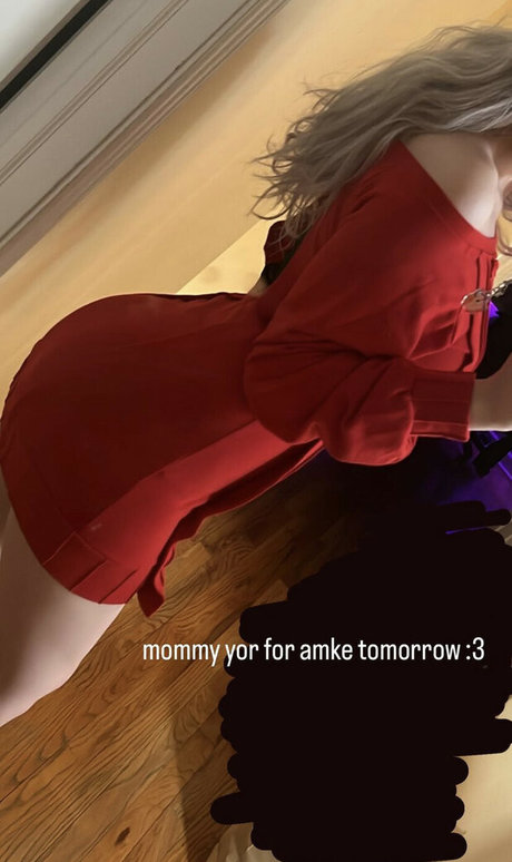 Uzileks nice actress pictures