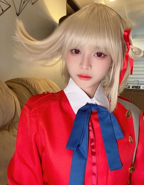 Mingmihoo nude pornstar pic