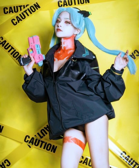 swimming pool onlyfans perfect pictures