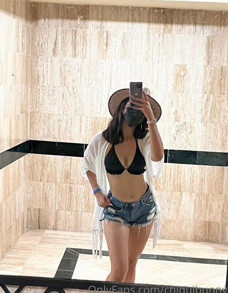 undressing onlyfans pretty picture