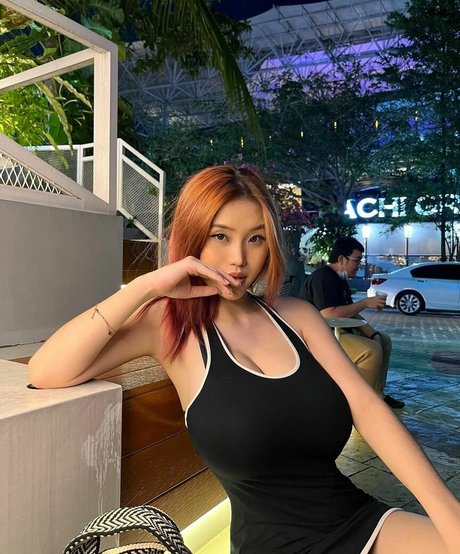 light onlyfans porno photo