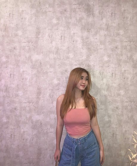 Anastasya Khosasih xxx model pics