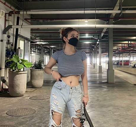 skinny ass onlyfans beautiful xxx images